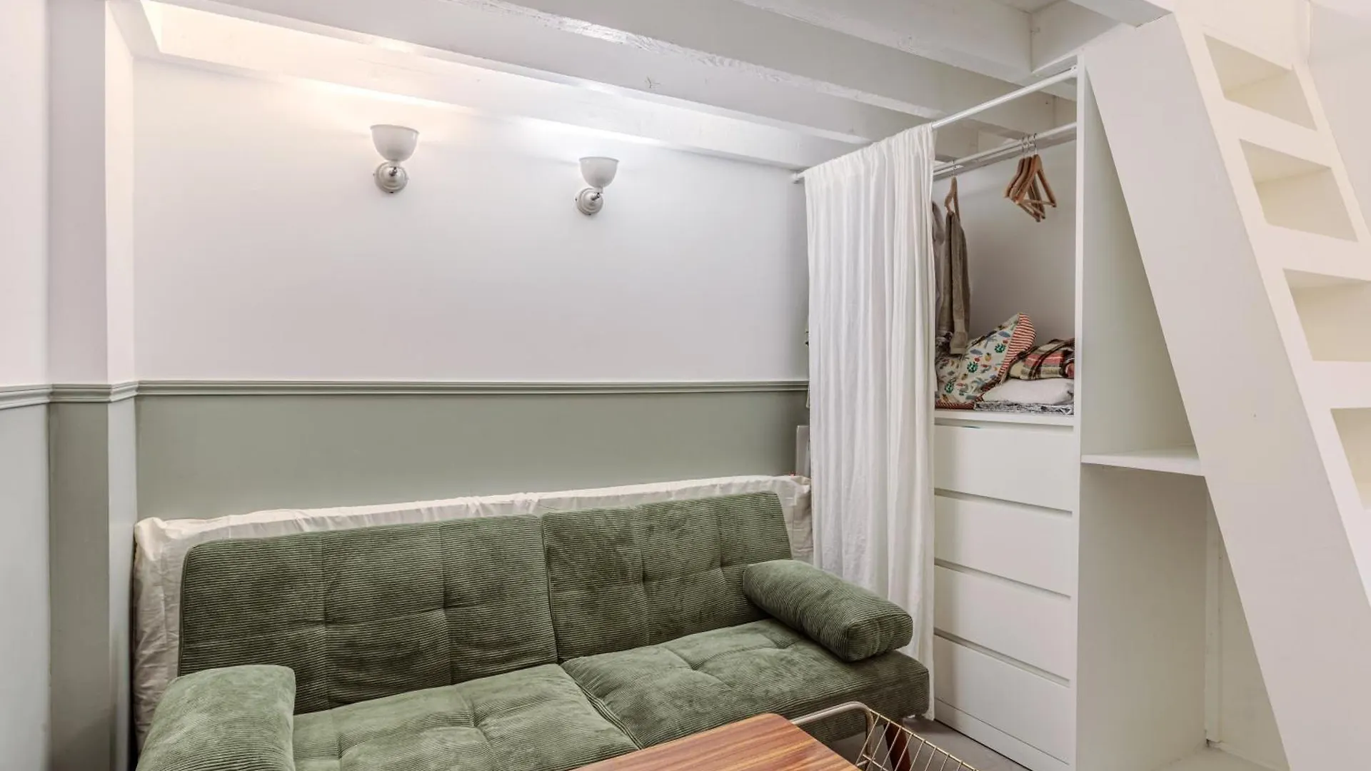Evangile - Cosy Studio Avec Petite Cour Privee Paris France